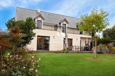 Maison - 168 m² - 7 pièces