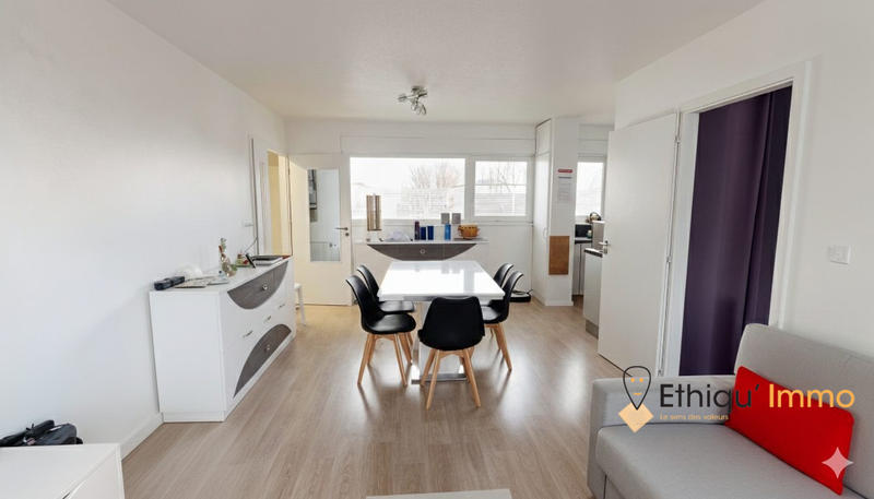 Appartement - 80 m² - 4 pièces