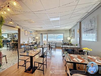 Fonds de commerce - 120 m²