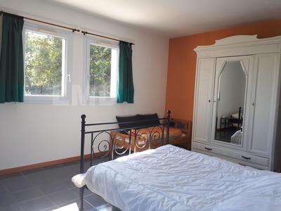 Maison - 395 m² - 14 pièces