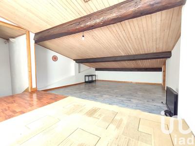 Maison de village - 260 m² - 6 pièces