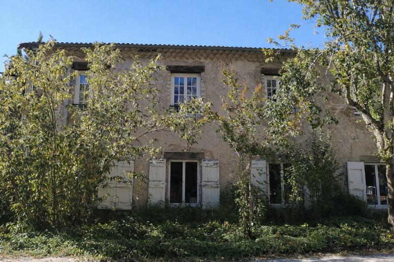 Bastide - 700 m² - 31 pièces