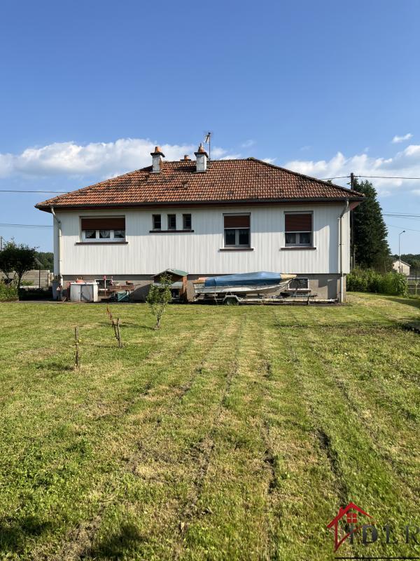 Maison - 80 m² - 5 pièces