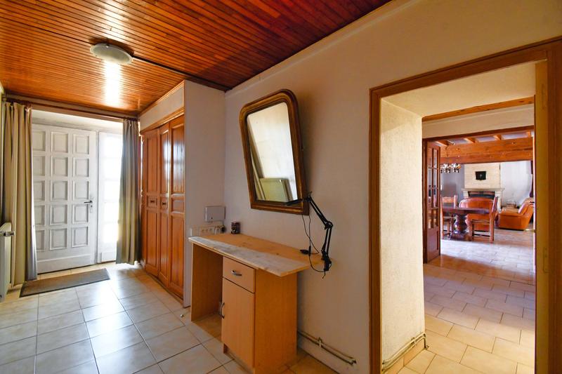 Maison ancienne - 257 m² - 9 pièces