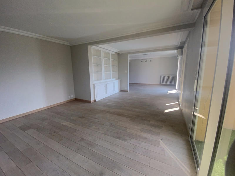 Appartement - 96 m² - 3 pièces