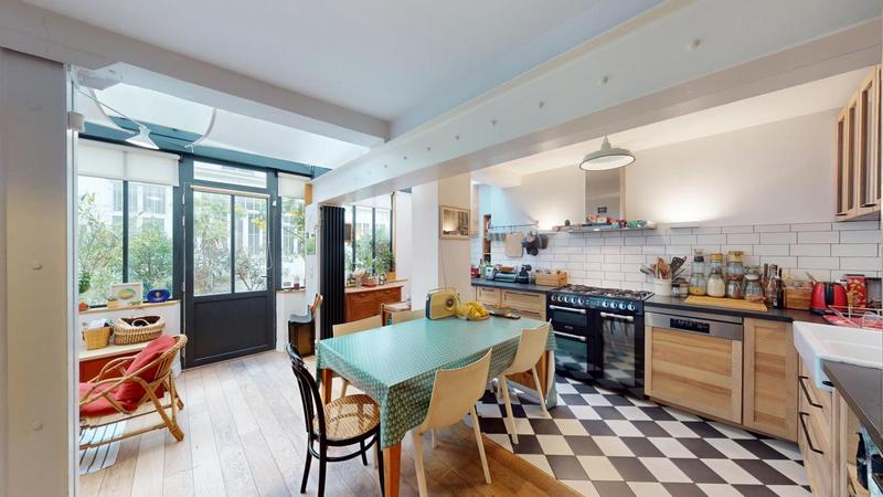 Maison - 103 m² - 5 pièces