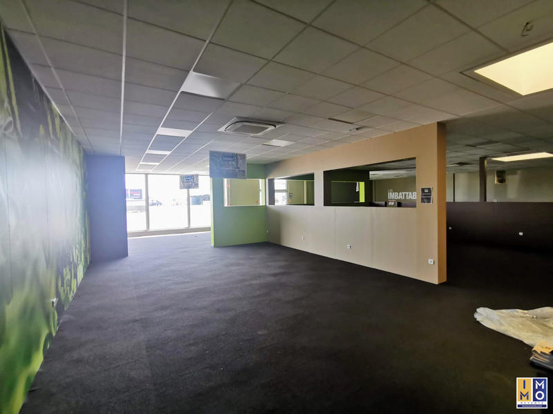 Local commercial - 432 m²