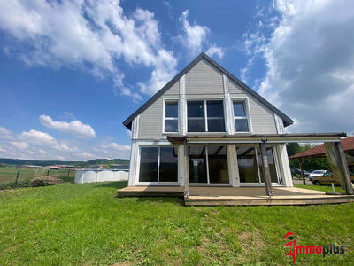 Maison - 138 m² - 7 pièces