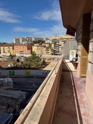 Appartement - 56 m² - 2 pièces