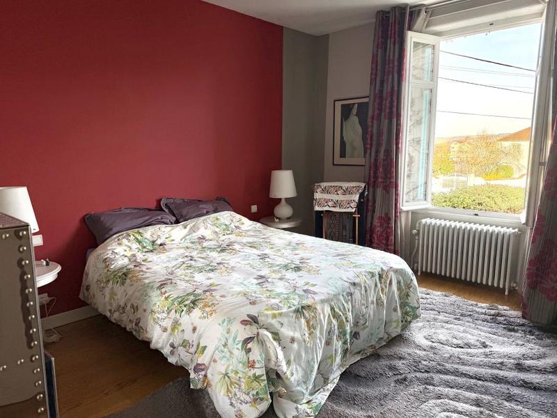 Maison - 320 m² - 9 pièces