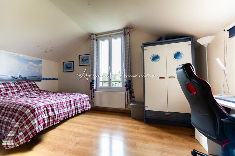 Maison - 100 m² - 4 pièces