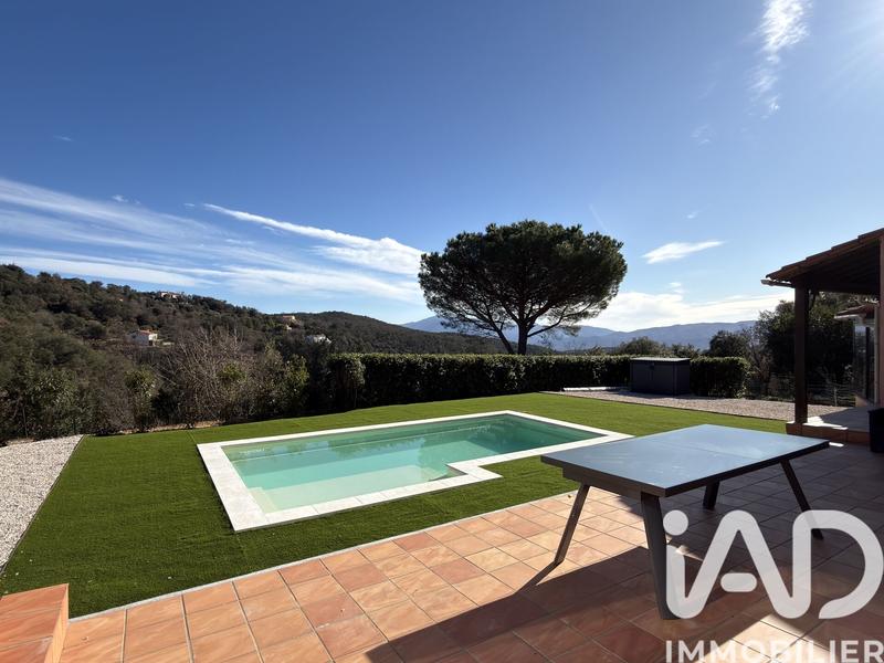 Maison - 142 m² - 5 pièces