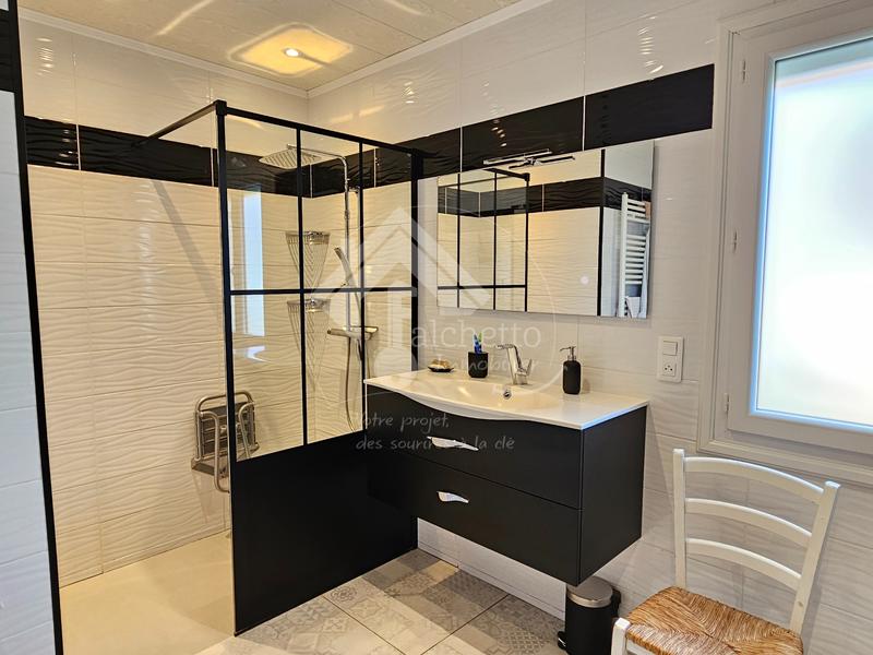 Maison - 82 m² - 4 pièces