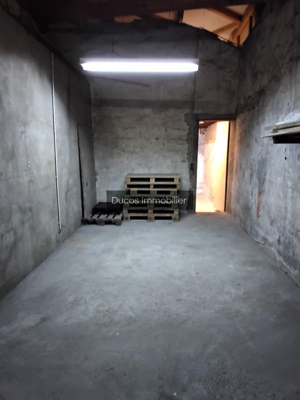 Parking / Garage - 6 m²