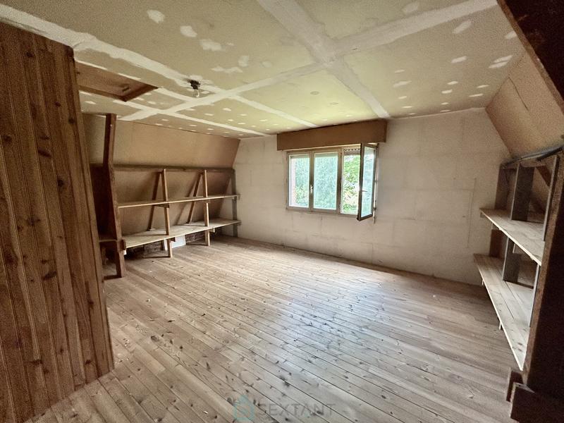 Maison - 200 m² - 7 pièces