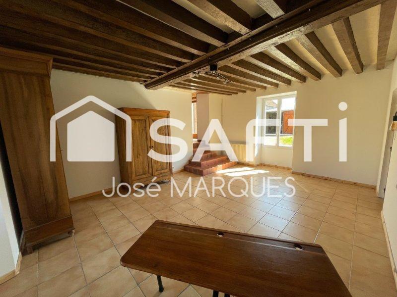 Maison - 250 m² - 6 pièces