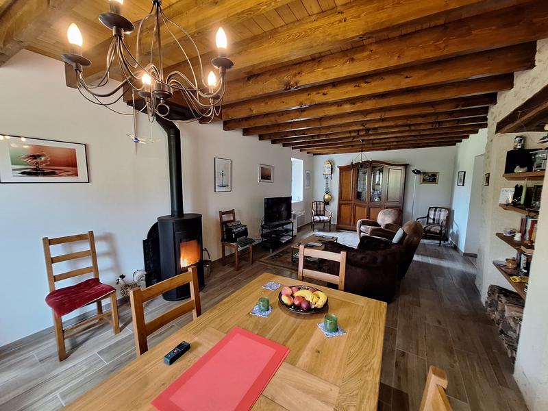 Maison traditionnelle - 145 m² - 7 pièces