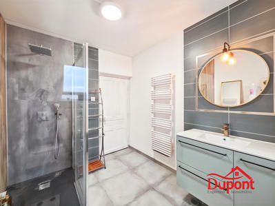 Maison - 344 m² - 11 pièces