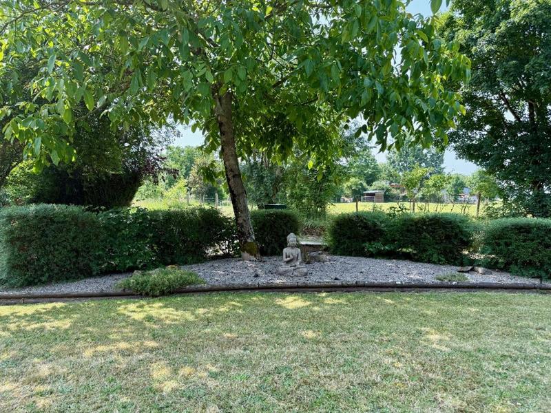 Maison traditionnelle - 164 m² - 6 pièces