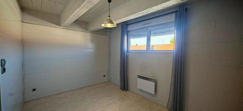 Loft - 70 m² - 3 pièces