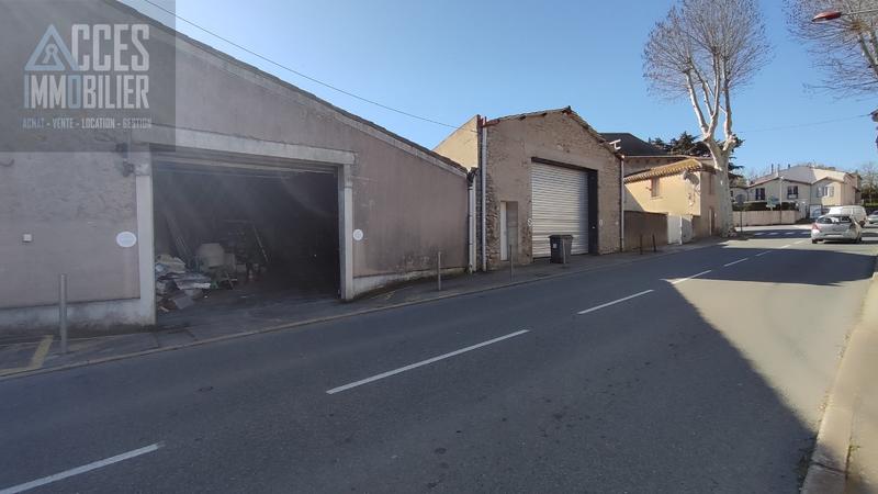 Remise - 230 m²
