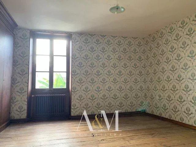 Maison de village - 129 m² - 6 pièces