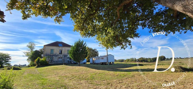 Maison - 200 m² - 9 pièces