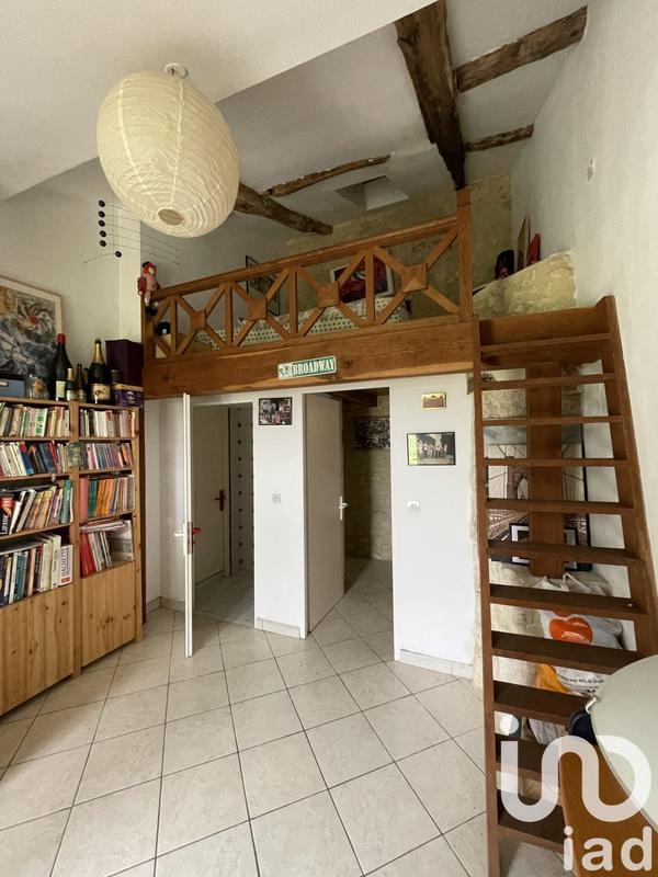 Maison - 285 m² - 10 pièces