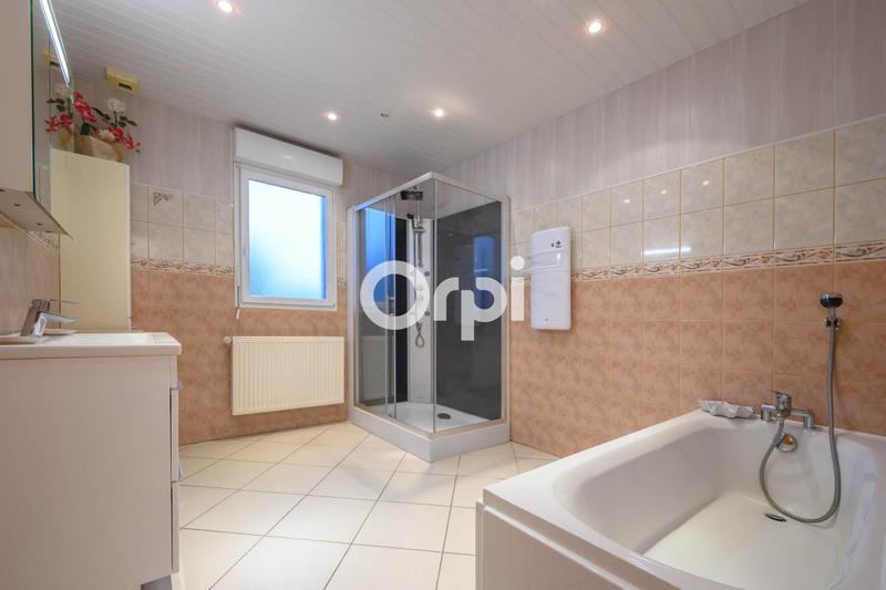 Maison - 144 m² - 6 pièces