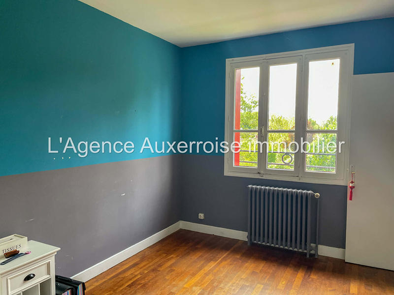 Maison - 218 m² - 6 pièces