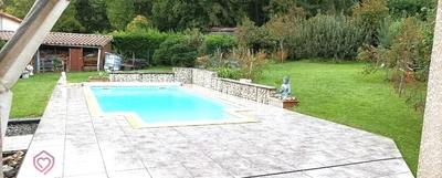 Villa - 186 m² - 6 pièces