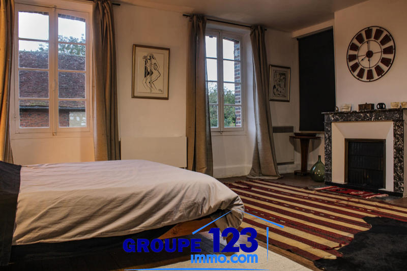 Maison - 225 m² - 6 pièces