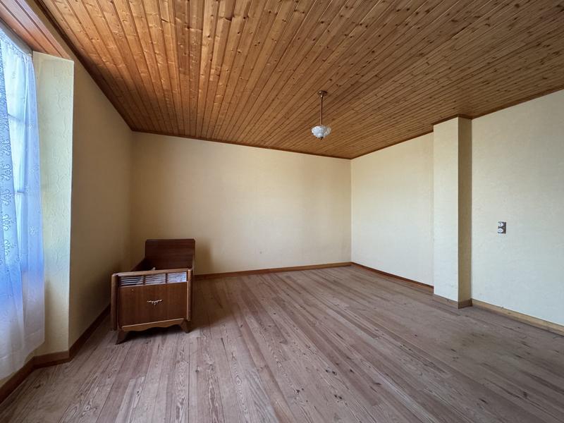 Maison - 138 m² - 6 pièces