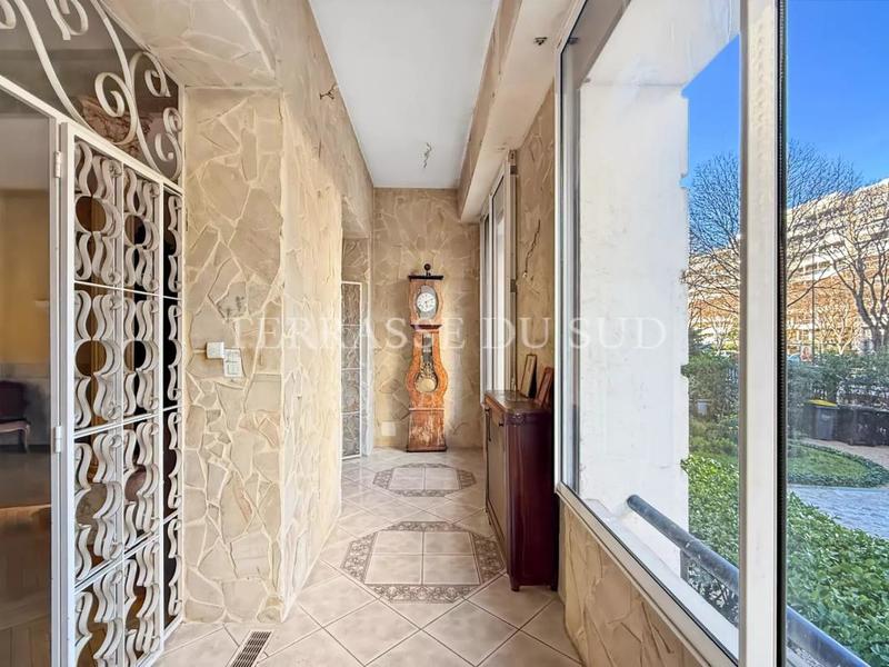 Appartement - 101 m² - 3 pièces