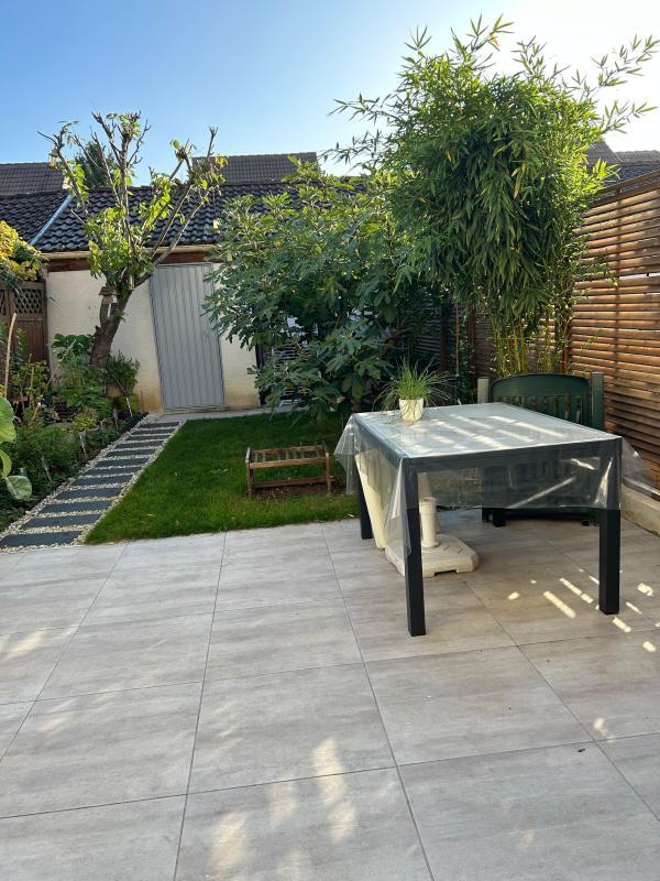 Maison - 80 m² - 4 pièces