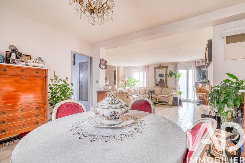 Maison - 167 m² - 7 pièces