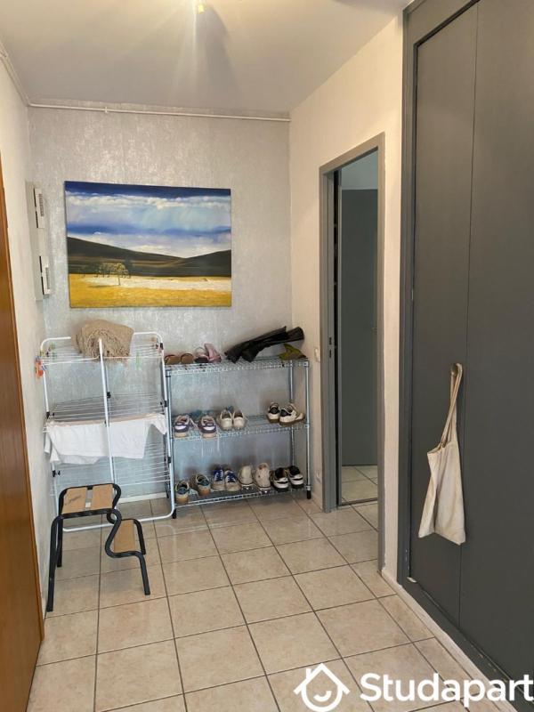 Chambre - 12 m² - 1 pièce