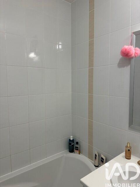 Appartement - 100 m² - 5 pièces