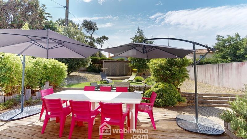 Maison - 177 m² - 7 pièces