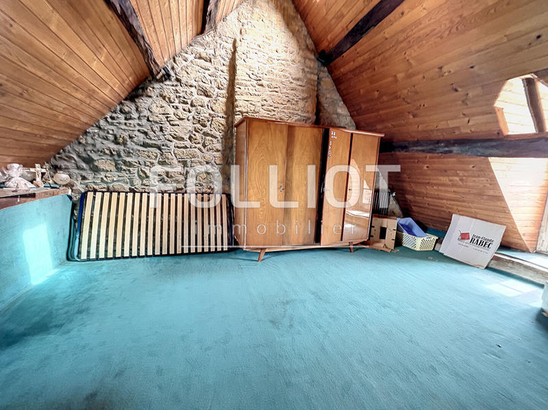 Maison - 230 m² - 10 pièces