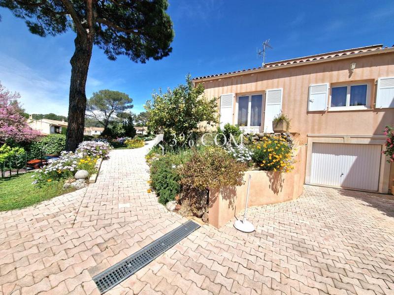 Villa - 145 m² - 5 pièces