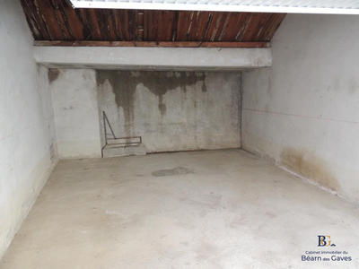 Parking / Garage - 15 m²