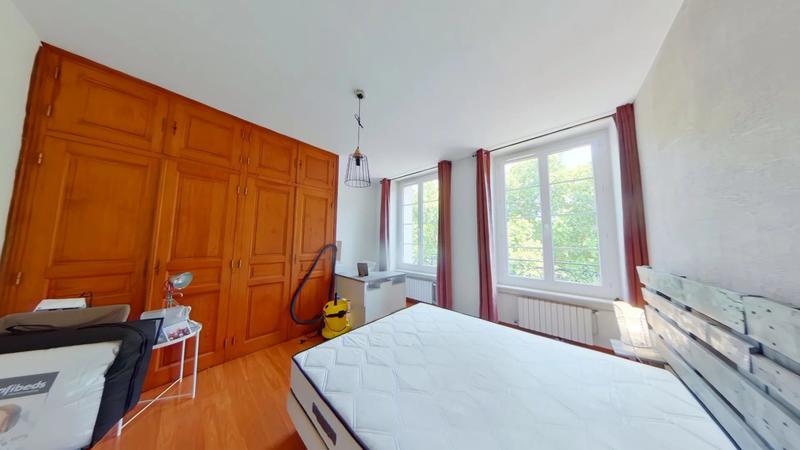 Appartement - 92 m² - 4 pièces