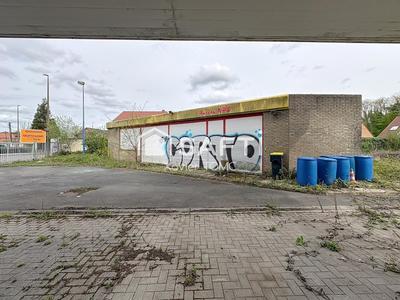 Local commercial - 150 m² - 3 pièces