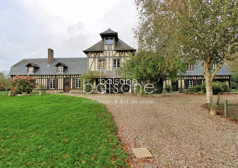 Maison - 316 m² - 10 pièces