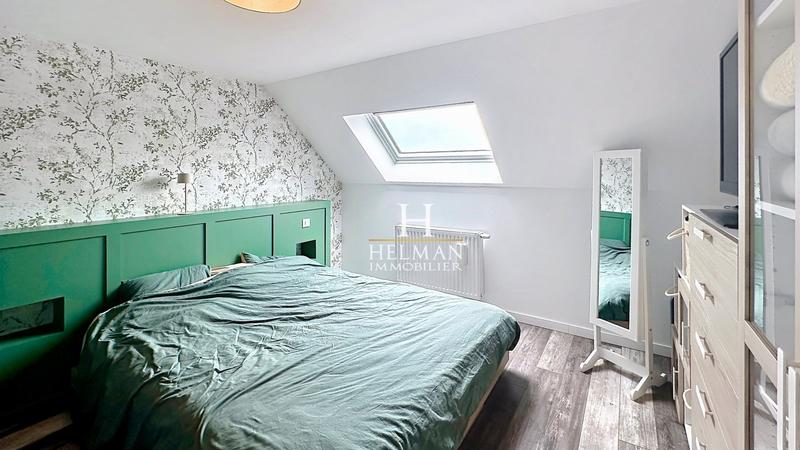 Maison - 93 m² - 4 pièces