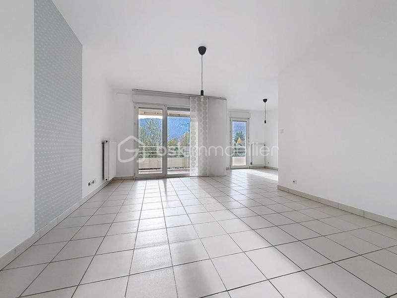 Appartement - 86 m² - 4 pièces