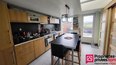 Maison - 105 m² - 4 pièces