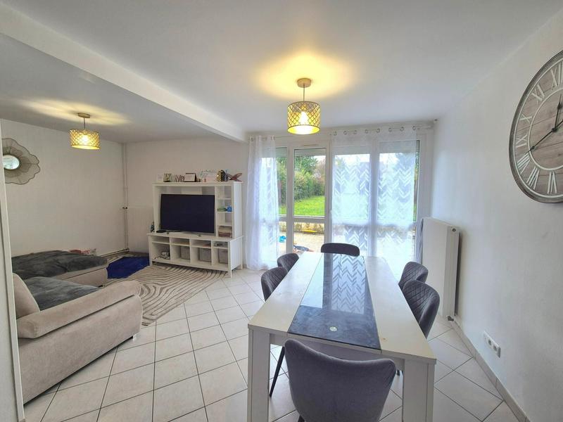 Maison - 87 m² - 6 pièces