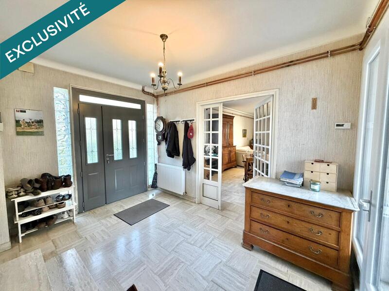 Maison de ville - 182 m² - 8 pièces